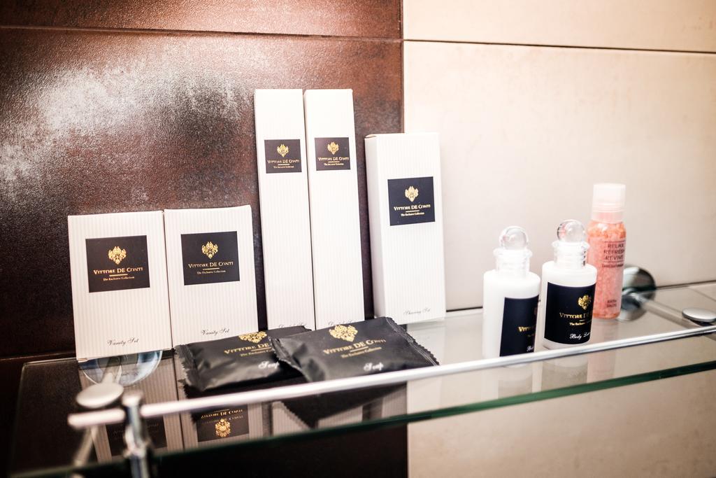 ניטרה Hotel Deluxe With Free Wellness And Fitness Centrum מראה חיצוני תמונה