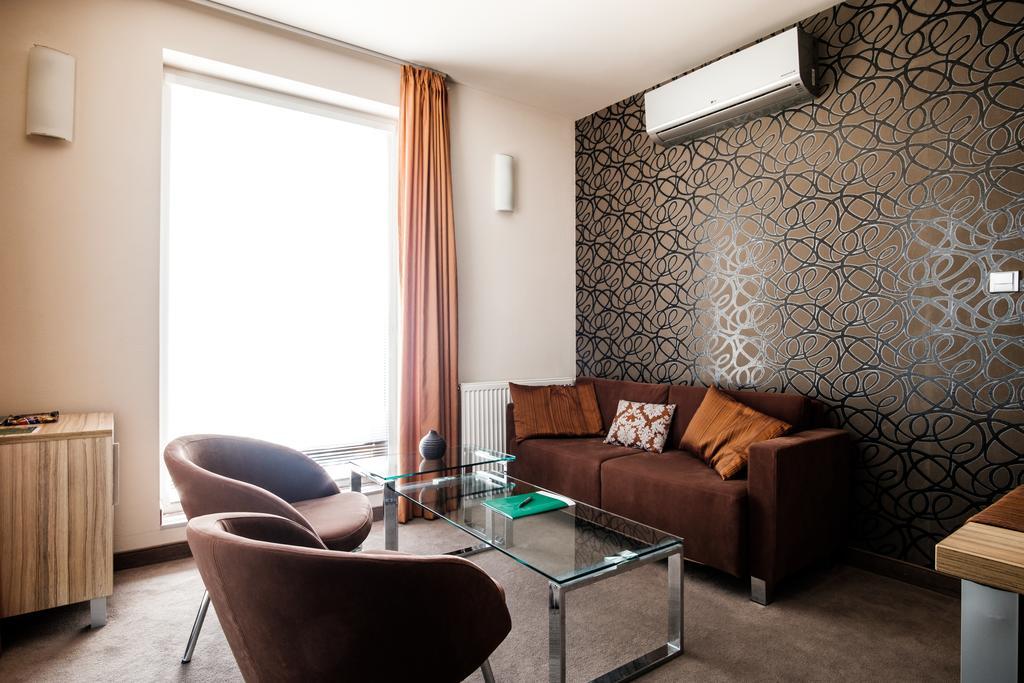 ניטרה Hotel Deluxe With Free Wellness And Fitness Centrum מראה חיצוני תמונה